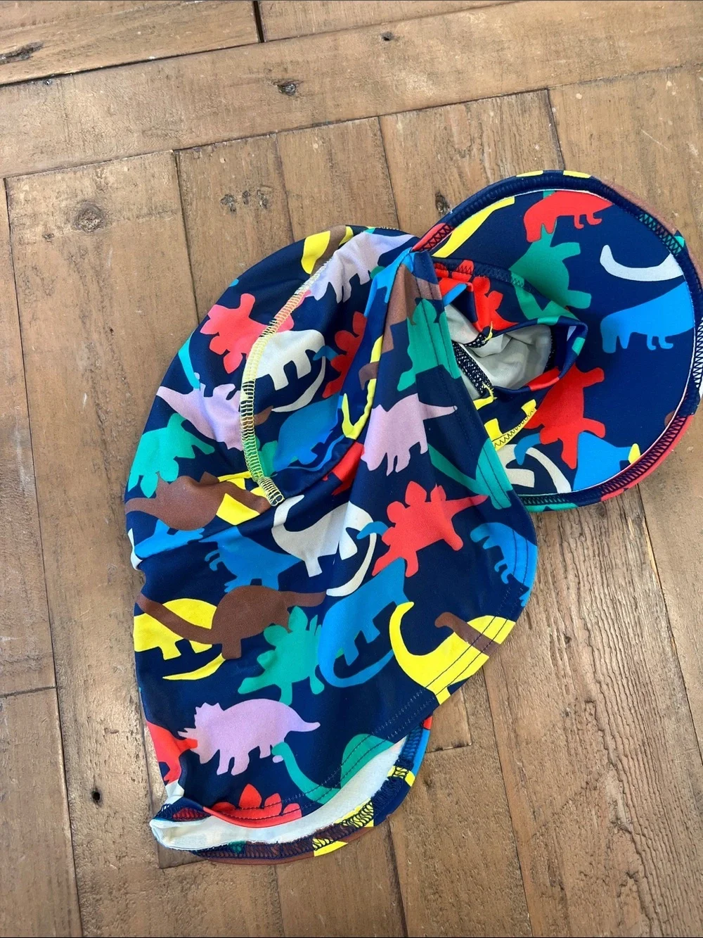 Baby Boden colorful dinosaur swim trunks and sun hat 3-4 years